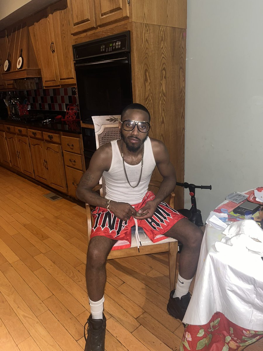 DaRealGetBizzy's tweet photo. 🗣️”I’m #2STURDY &amp; Dey H A T E Dat/
Im LOVED By Da MURDER’ers &amp; GANGSTAS/ 
So I Got Dey Back(s) Cause Dey Deserve Some MOTIVATION”🫡💯❗️❗️❗️ https://t.co/lrCnRrMwfL