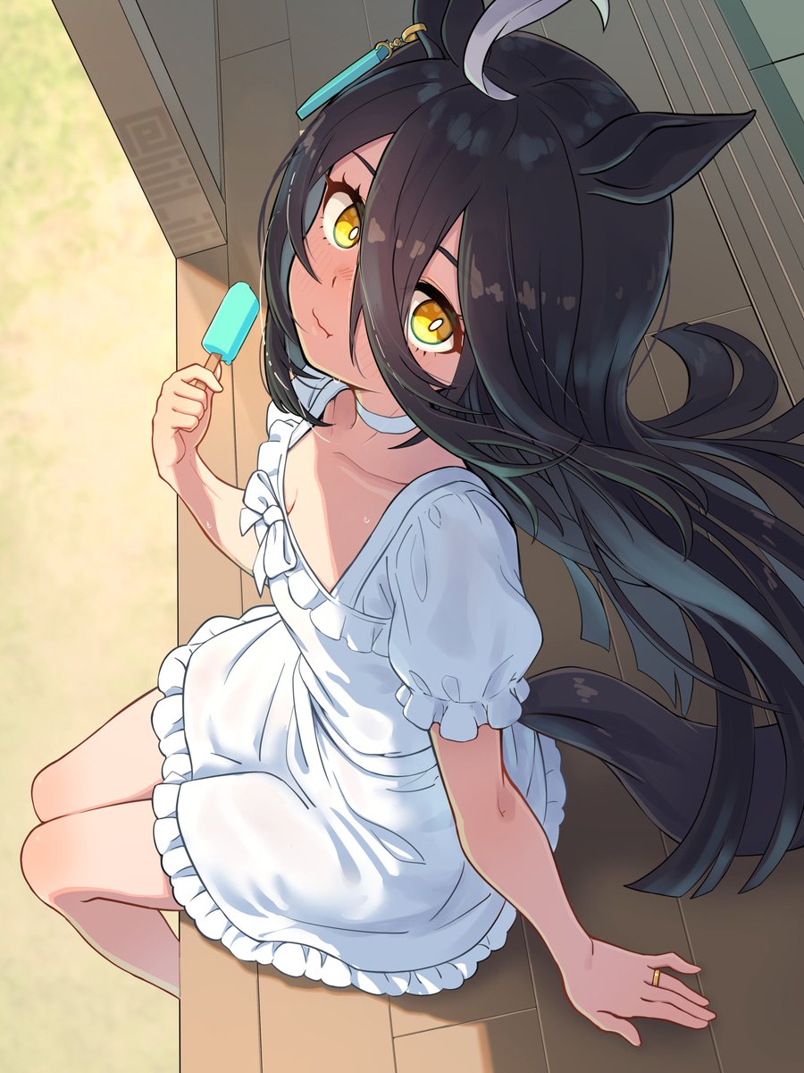 カフェと実家に帰省中 