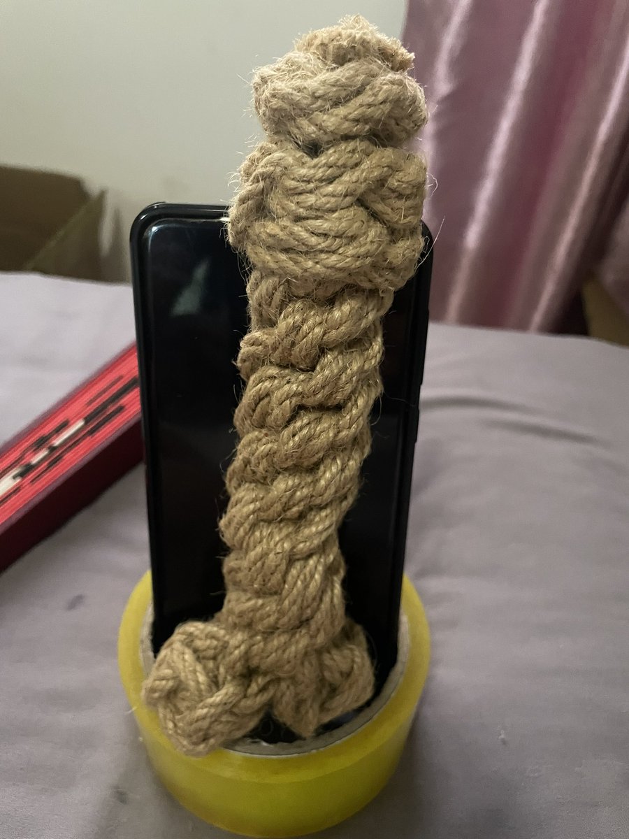 无聊的我又解锁一个奇怪的绳编