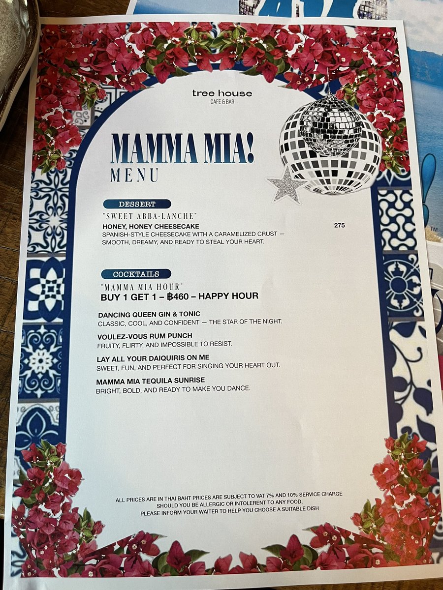 daekbeerr's tweet image. วันนี้มางาน Mamma Mia Trivia Night ค่ะร้านเปิดเพลงจากมิวสิคัลต้อนรับเลย🩵 แถมเมนูเป็นเมนู inspired มาจากชื่อเพลงด้วย🥹

มีประกาศ Audition Call จาก Bangkok community Theatre เปิดรับนักแสดงไปแสดง Mamma Mia ของ BCT ด้วยค่ะ! 
ใครสนใจสามารถแสกน QR ลงสมัครได้นะคะ~ #CurtainCall_TH
