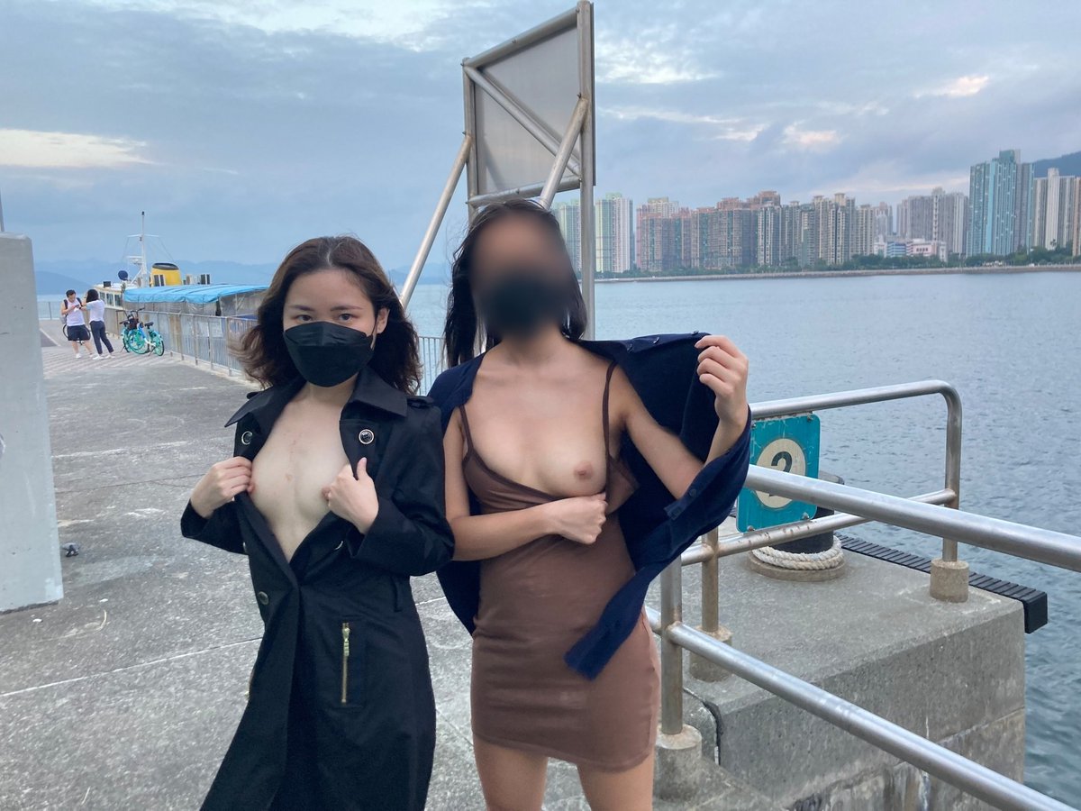 人前露出

#Asian
#AsianGirl
#teen
#onlyfans
#nsfw 
#tits
#ametuer
#nude 
#public
#hongkong