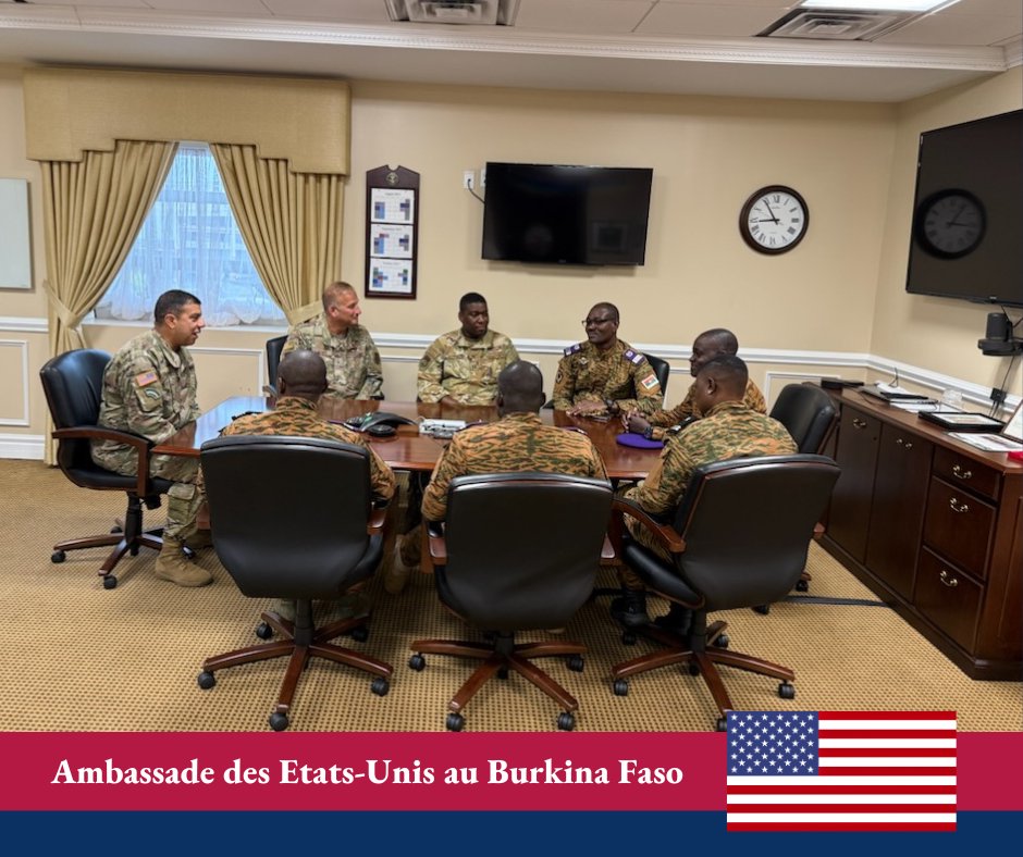 Du 29 juillet au 1er août 2025, une délégation militaire burkinabè a pris part à une série d’échanges à Washington avec la <a href="/DCGuard1802/">District of Columbia National Guard</a> sur les enquêtes criminelles, la gestion des urgences et les stratégies de mission. Formations, études de cas, démonstrations de matériel,
