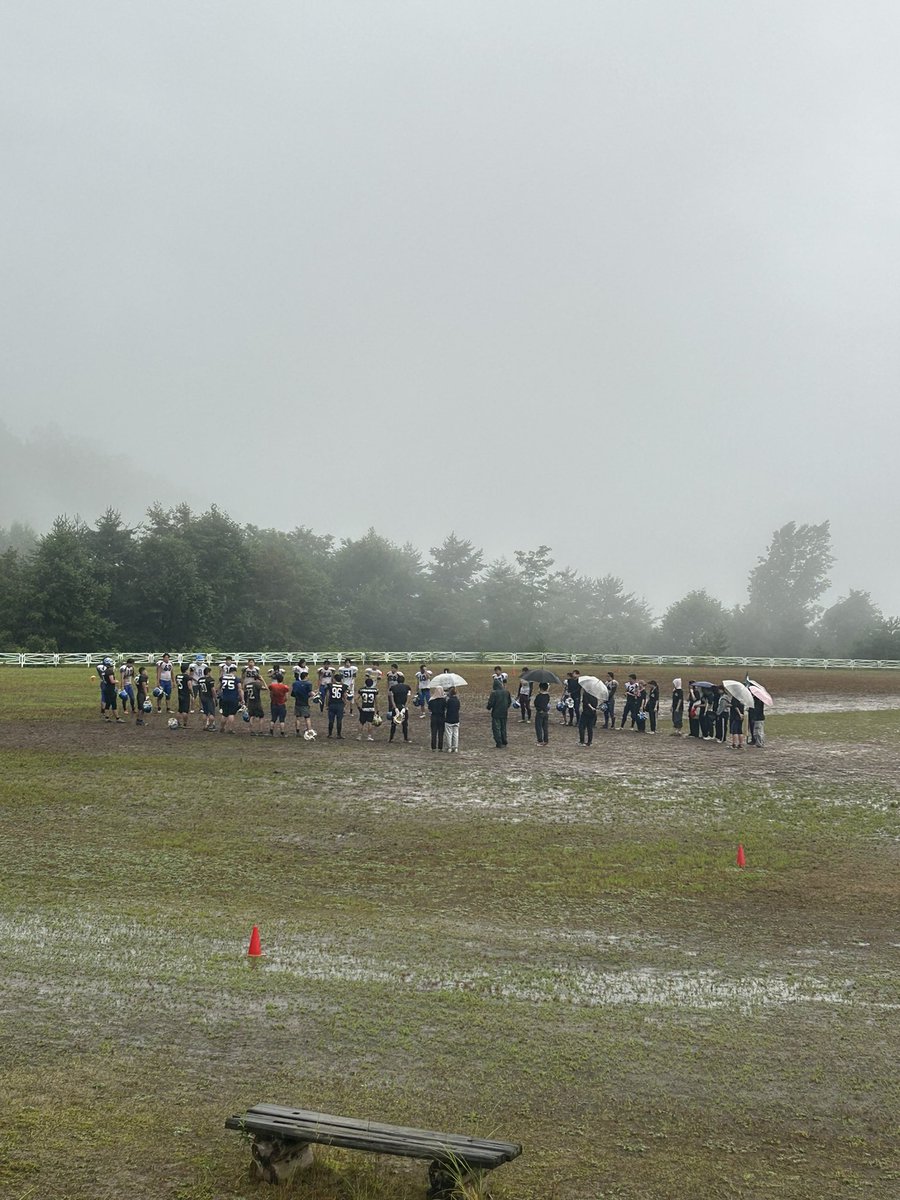 YUTomcats's tweet photo. 8/9~/11の3日間猿倉パークにて夏合宿を行いました！！

2日目はあいにくの雨でしたが、いつも以上に質の高い練習ができました🏈✨️

お忙しい中足を運んでいただいたOBさん方改めてありがとうございました！これからもよろしくお願いします😽😽 https://t.co/1QqCOYaVww