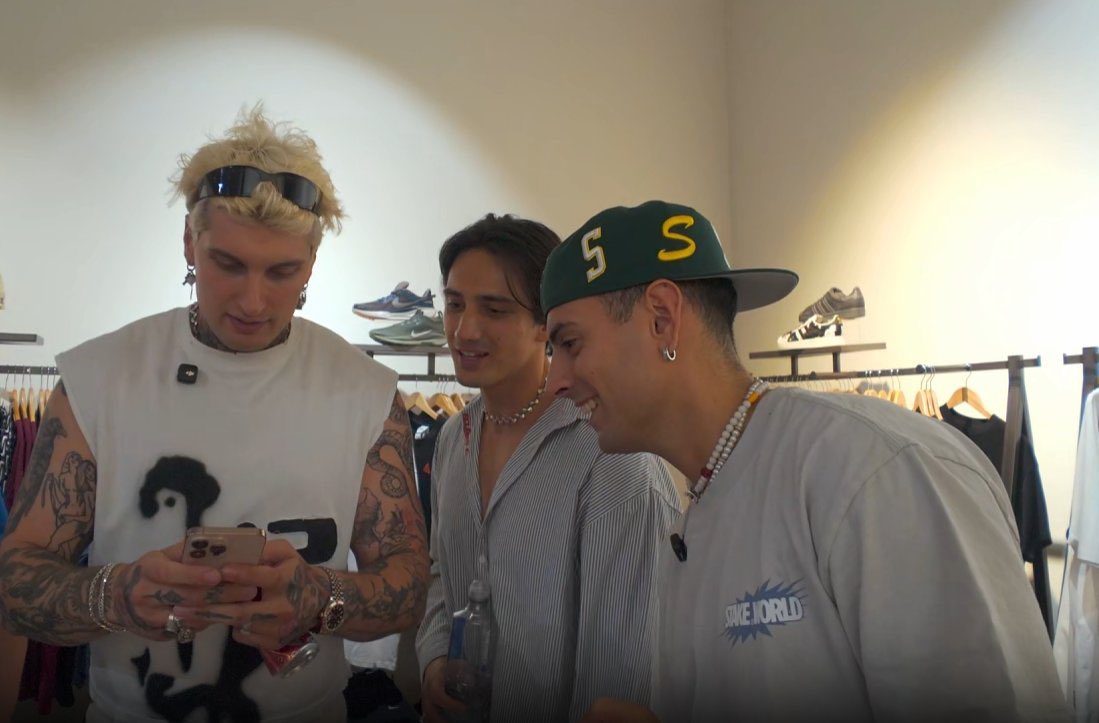 Alexander Royce tweet media