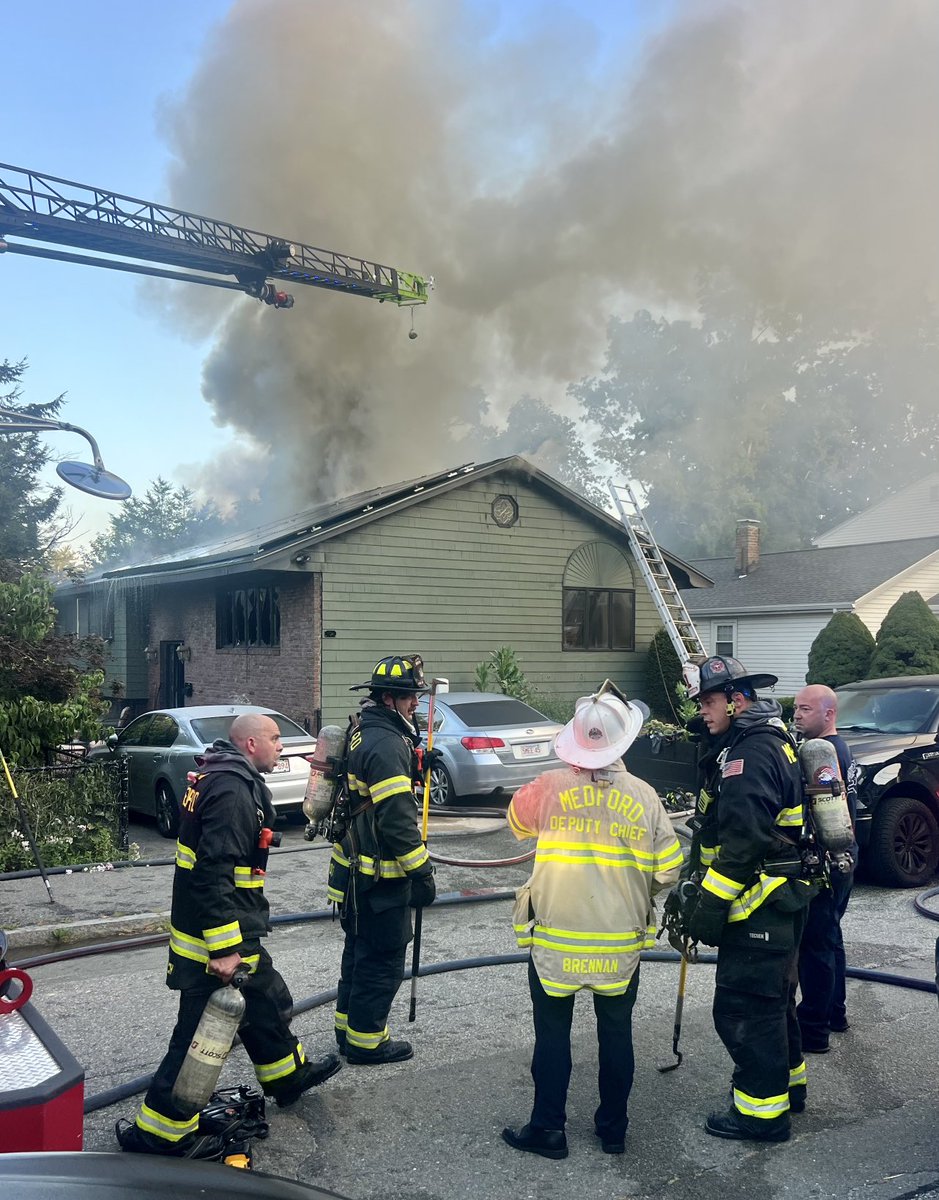 Medford 2 nd alarm Fern Rd