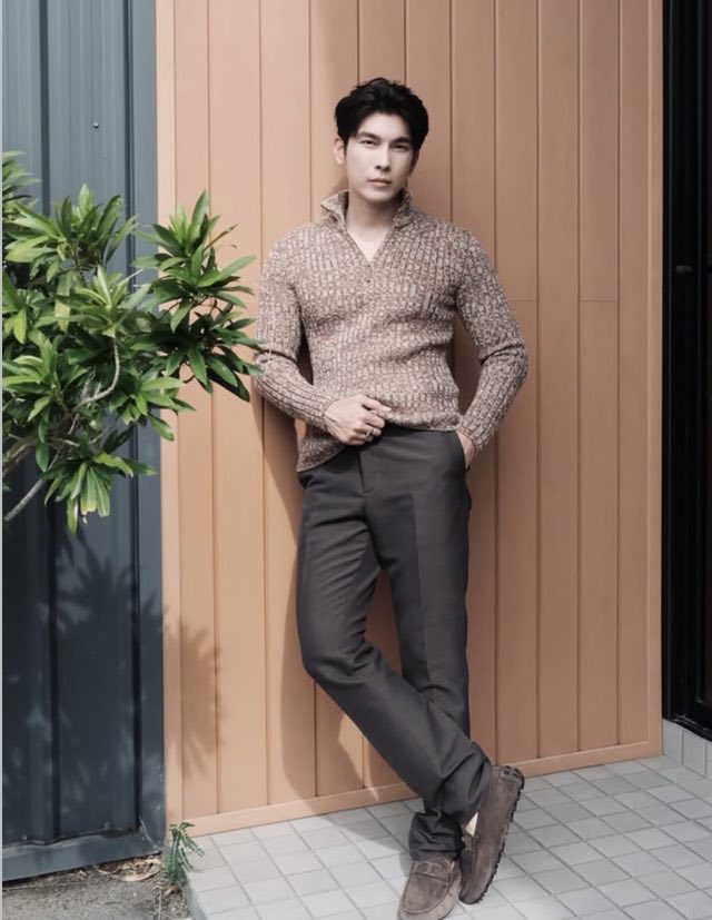 taty7829's tweet photo. Perfection in every way. I loved it♥️🤍

#TTimeless #Tods #TodsThailand @Tods 
@MSuppasit  #MewSuppasit #มิวศุภศิษฏ์ https://t.co/IKJHS1fQ8y