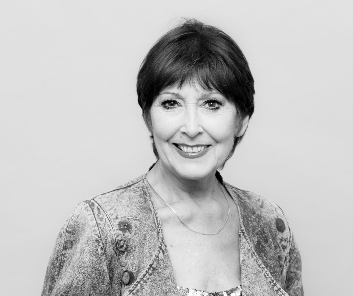 Talking Pictures TV tweet media