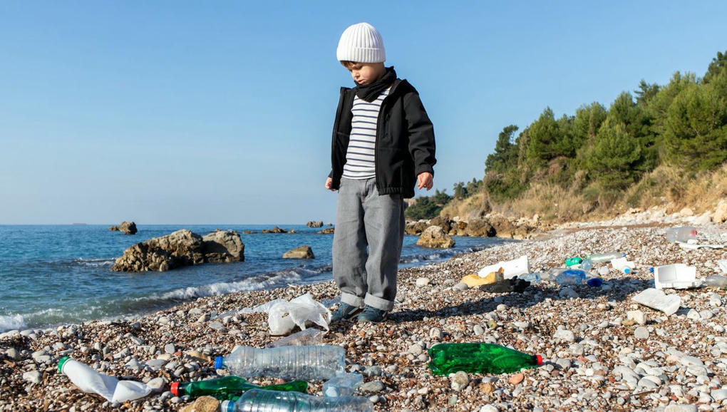 Le plastique, ennemi numéro 1 ? radiofrance.fr/franceinter/po…