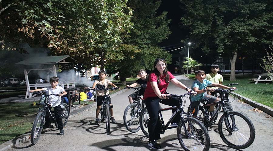 📍Siverek'te yaz okulu öğrencileri kampta bir araya geliyor - sivereksonhaber.com/48669/yaz-okul…

#şanlıurfa #siverek <a href="/UrfaValiligi/">T.C. ŞANLIURFA VALİLİĞİ</a> <a href="/siverekkaymakam/">SİVEREK KAYMAKAMLIĞI</a> <a href="/bucakalimurat82/">Ali Murat Bucak</a> <a href="/TugvaSiverek/">TÜGVA Siverek</a>