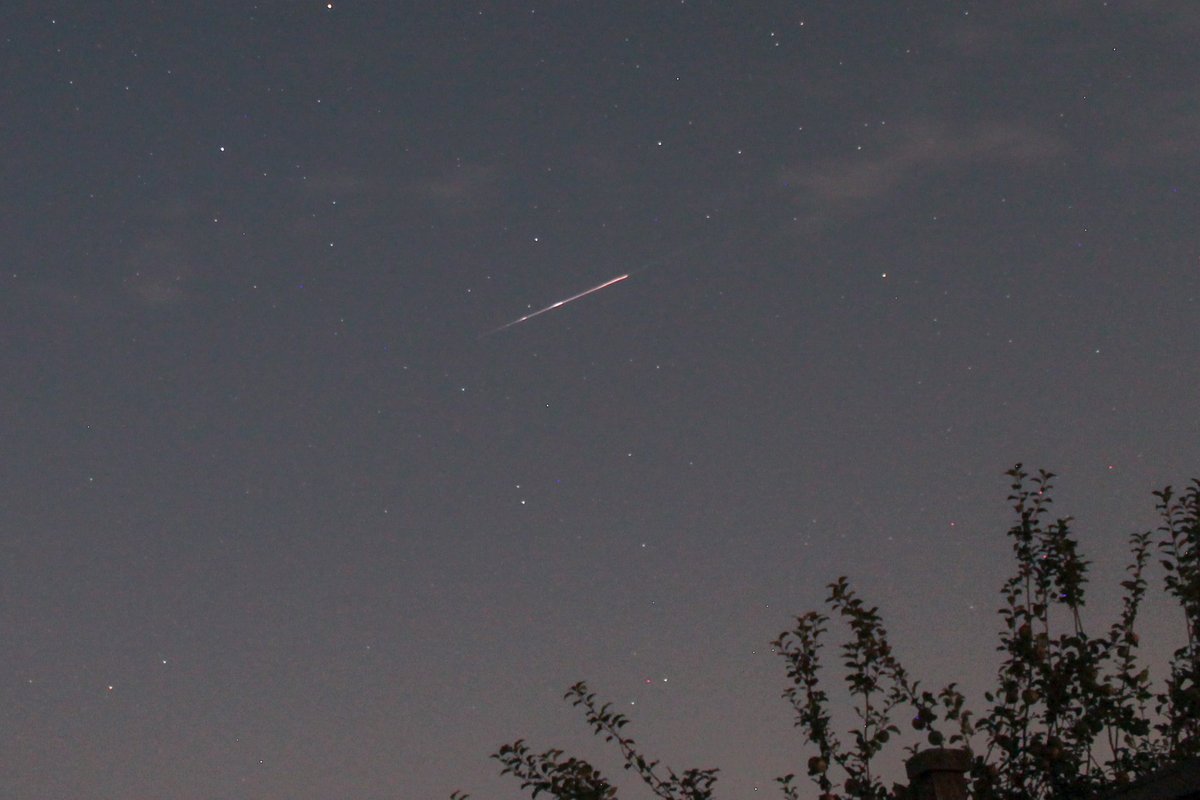 Spicey_Spiney's tweet photo. Out of almost 4,000 images with 2 #Canon1100D cameras I captured 15 #Perseid #Meteors overnight 12/13 Aug from #Oxfordshire, UK. Here are the brightest 4 #PerseidsMeteorShower #Perseids2025 https://t.co/dHwRvO9lm5