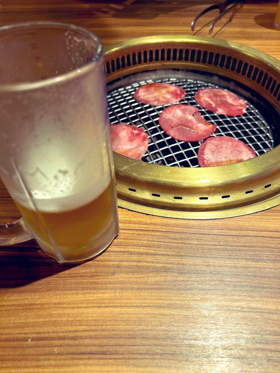 M4DaNTeee's tweet photo. いただいてます
明日から夏休み！！ https://t.co/hZDmBdKYzH
