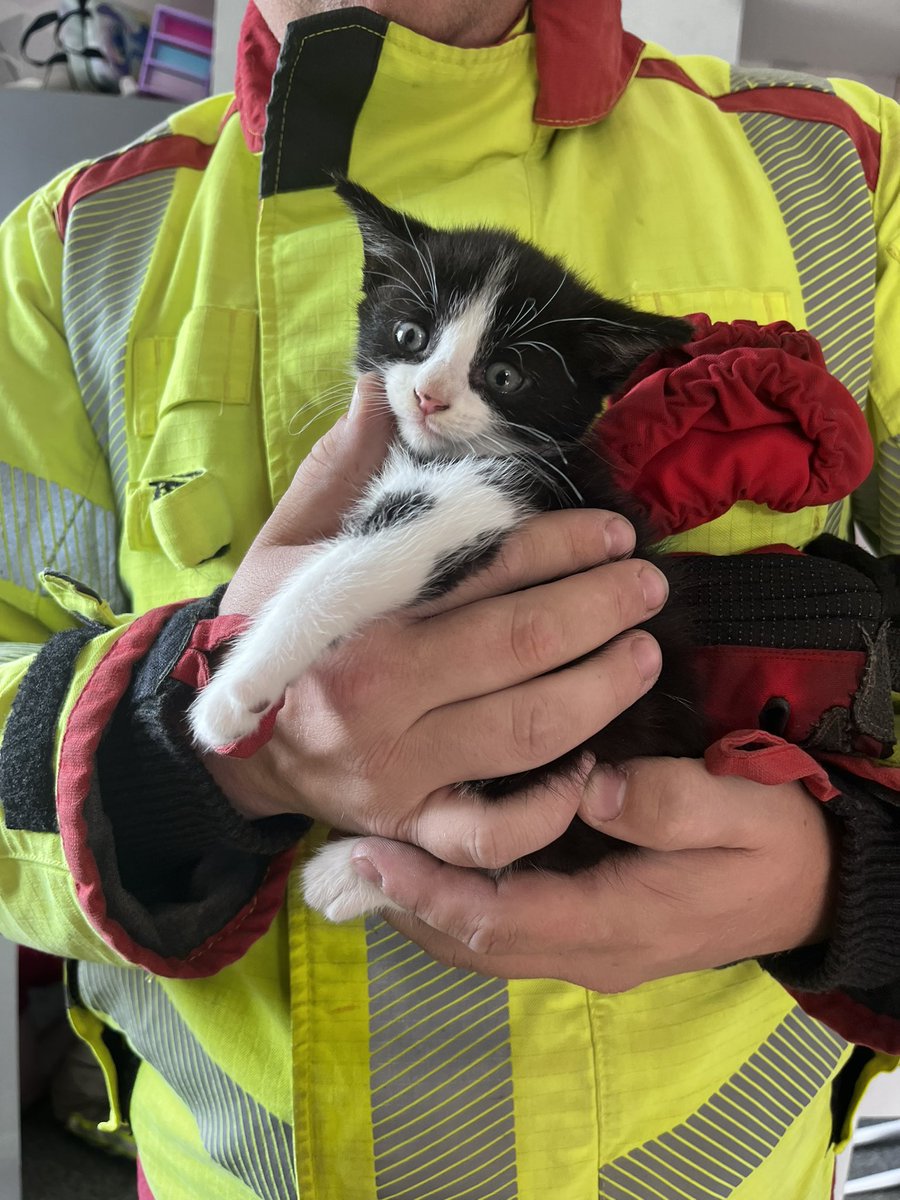 Padiham Fire tweet media