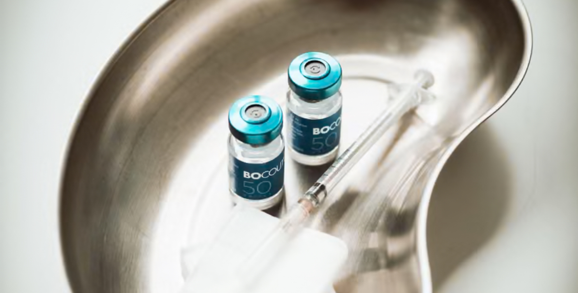 Mark Henley (@mrmarkhenley) on Twitter photo Experts warn against self-administering unlicensed botox-like injection which can lead to eyelid droops, infection and even botulism theguardian.com/lifeandstyle/2… #Innotox #cosmeticprocedures <a href="/guardian/">The Guardian</a> Experts warn against self-administering unlicensed botox-like injection which can lead to eyelid droops, infection and even botulism theguardian.com/lifeandstyle/2… #Innotox #cosmeticprocedures <a href="/guardian/">The Guardian</a>