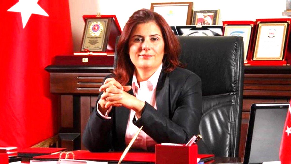 BULVAR TİYATROSU
facebook.com/photo/?fbid=75…