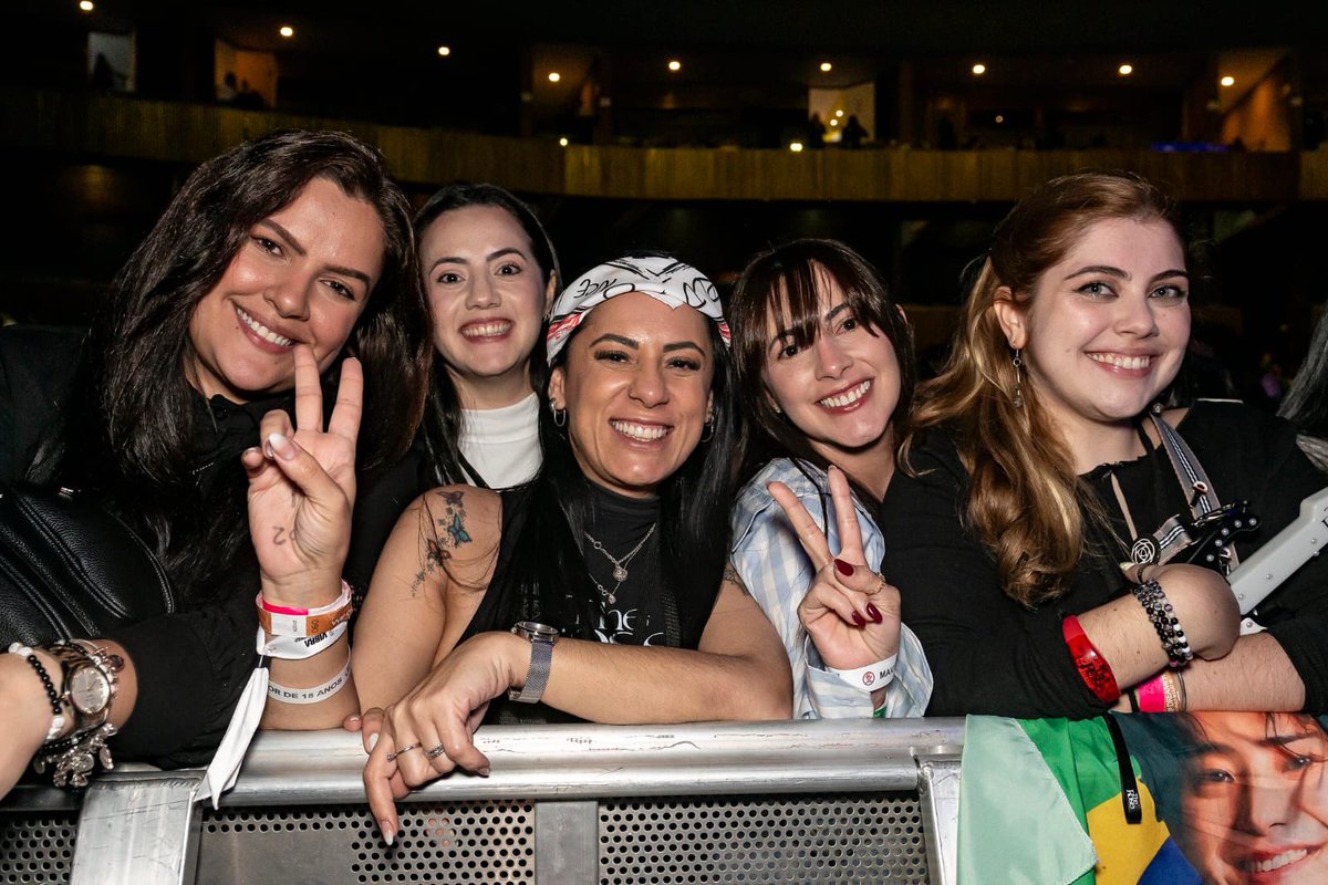 EA_Ot7_BRose tweet media