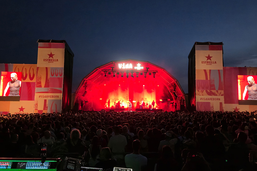 🎉 Un any més, estem orgullosos de formar part del <a href="/vidafestival/">Vida Festival</a>!
Des dels escenaris d’Estrella i Masia, hem cuidat cada detall de so i imatge perquè l’experiència sigui única.
Us deixem algunes imatges de diferents edicions per recordar moments increïbles!