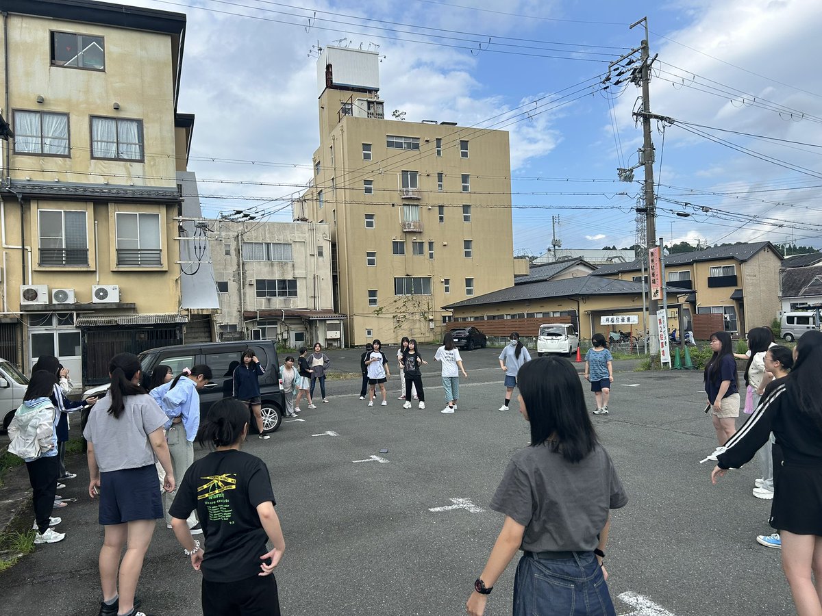 HIGURAN's tweet photo. 7/13〜15に合宿を行いました！
コンクールに向けての練習はもちろん、レクリエーションやミーティン��も行い、チームの結束を高め、たくさんの思い出ができました🎇
遠くまで楽器を運搬してくださったトラックの運転手さん、3日間お世話になった宿舎の方々、本当にありがとうございました！ https://t.co/ir6TiB5VKx