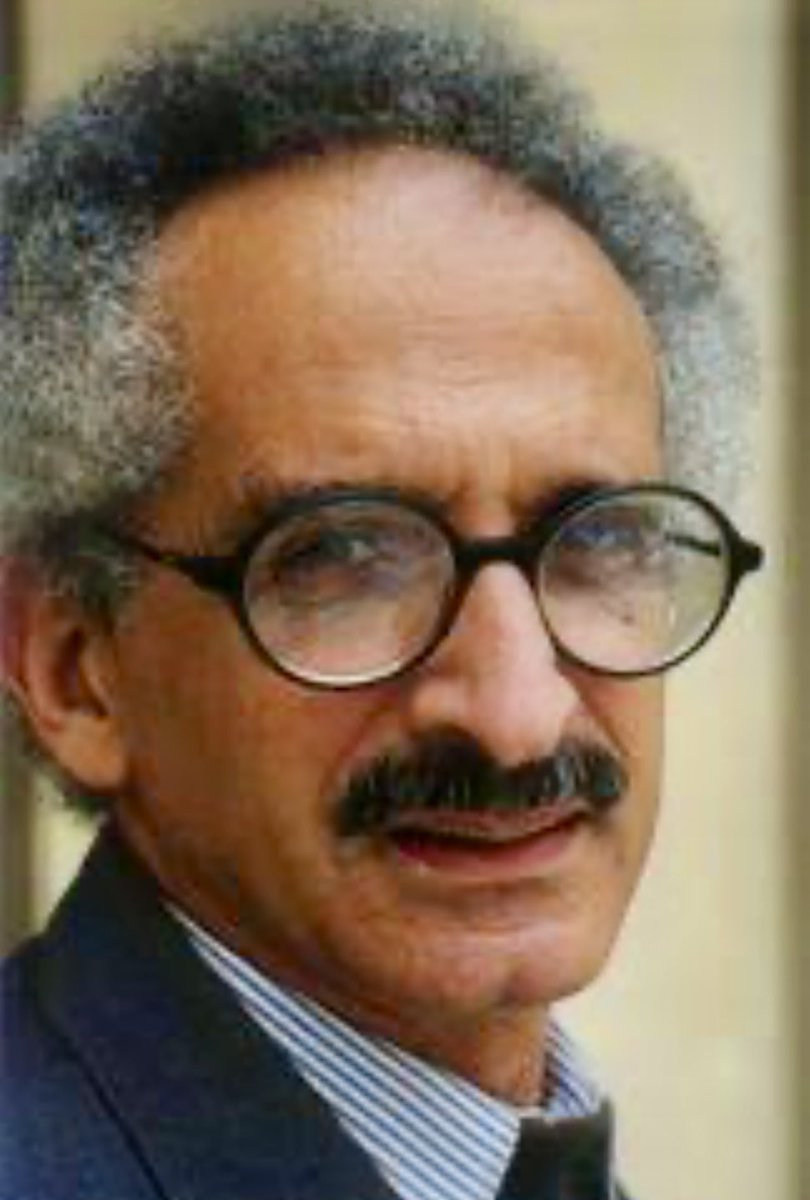 الروائي الكبير صنع الله إبراهيم.. وداعاً 
#اللجنة #شرف #بيروت_بيروت #نجمة_أغسطس #ذات #وردة #إنسان_السد_العالي #تلك_الرائحة