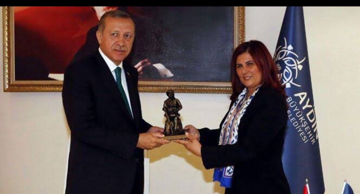 Bu kadar sevindirici bir haber olamaz şükürler olsun!CHP başka türlü bu kadından kurtulamazdı zaten küfürlü ağzı ve külhanbeyi  tavırları ile herkes nefret ediyordu! Ona kadın tayyip diyorlardı şaibeli yaşamı ile  yerini bulmuş hayırlı uğurlu olsun vatana millete!#ozlemcercioglu