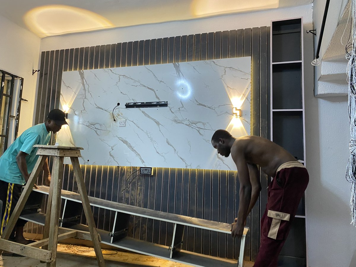 hex_two_'s tweet photo. Transform your living room into a cinematic paradise with our impressive wall-mounted TV console.
๐ฑ07032423998
๐Akure
#TVConsole #CustomFurniture #HomeDecor #LivingRoomGoals #FurnitureDesign https://t.co/zssadMWAw1