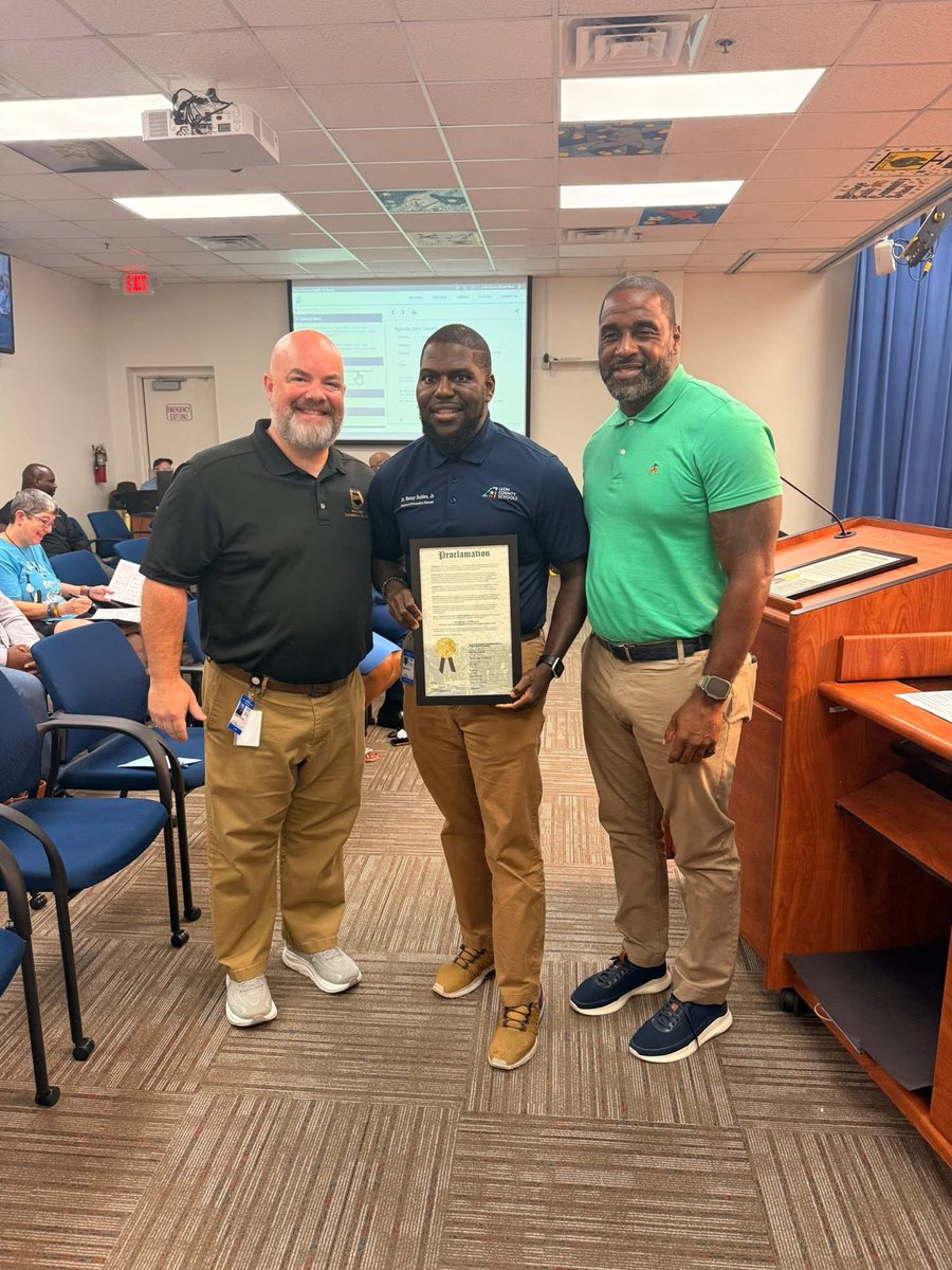 Brian Welch (@commishwelch) on Twitter photo Thank you to my friend and colleague Leon County Commissioner <a href="/Nick_J_Maddox/">Nick Maddox</a> for the opportunity to present three proclamations tonight to outstanding Principals at the <a href="/LeonSchools/">Leon County Schools</a> board meeting.
Congratulations to Principal Carmen Conner, Principal Maurice Stokes and Director Thank you to my friend and colleague Leon County Commissioner <a href="/Nick_J_Maddox/">Nick Maddox</a> for the opportunity to present three proclamations tonight to outstanding Principals at the <a href="/LeonSchools/">Leon County Schools</a> board meeting.
Congratulations to Principal Carmen Conner, Principal Maurice Stokes and Director
