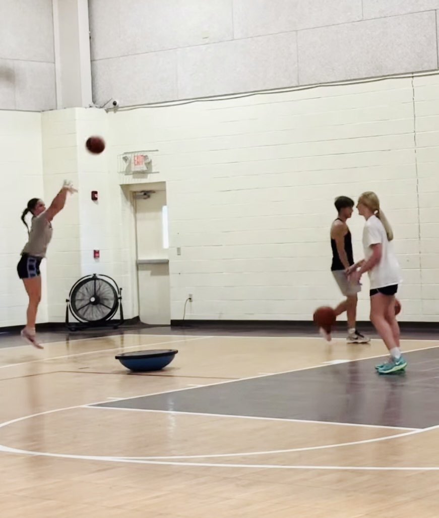 F.J. Reitz Girls Basketball (@reitzgirlsbball) on Twitter photo These 2028’s are always in the lab. <a href="/KeilahMitchell/">Keilah Mitchell</a> , Alayah, <a href="/Amelia_Collins3/">Amelia</a> & <a href="/rhywagner/">Rhyan Wagner</a> . Keep putting in the work, ladies. These 2028’s are always in the lab. <a href="/KeilahMitchell/">Keilah Mitchell</a> , Alayah, <a href="/Amelia_Collins3/">Amelia</a> & <a href="/rhywagner/">Rhyan Wagner</a> . Keep putting in the work, ladies.