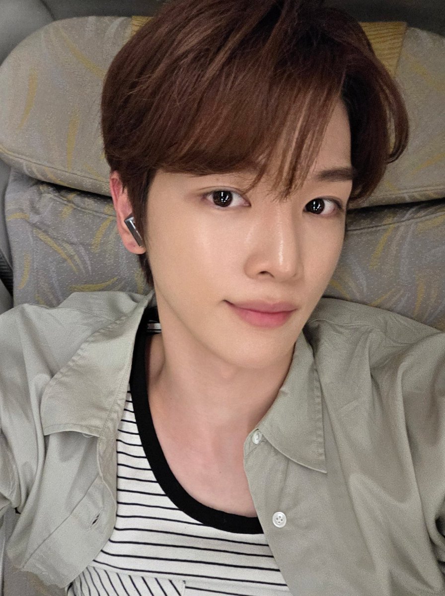 sungchan pics tweet media