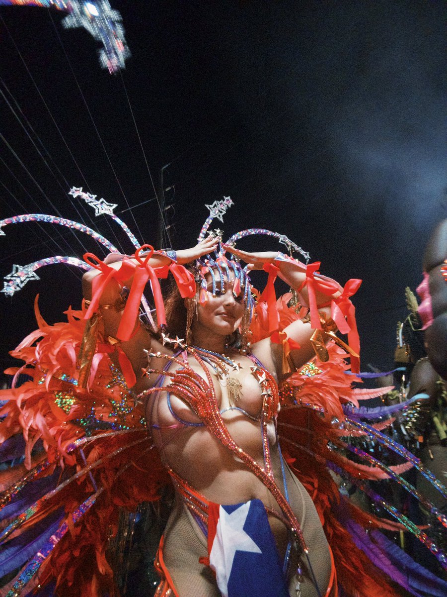 _Katsaku's tweet photo. Already planning for my next Grenada Carnival 💕✨

#Spicemas2025 #Grenada https://t.co/Rcs3pnI4ir