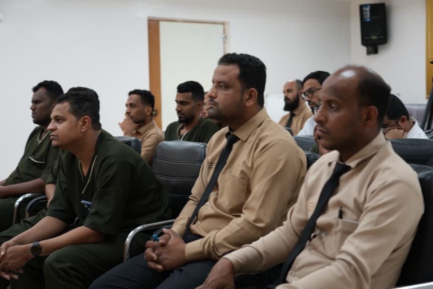 🏥 مستشفى النُّهَى للطب النفسي وعلاج الإدمان 

📢 اليوم العلمي 
بعنوان العلاج بتنظيم إيقاع الدماغ (ECT)
فهم حديث لإجراء منقذ للحياة

قدّمها:
الدكتور إبراهيم الشرفي (استشاري الطب النفسي وعلاج الادمان)

📅 (12/8/2025)

🏨العنوان: اليمن - حضرموت - تريم - الغرف