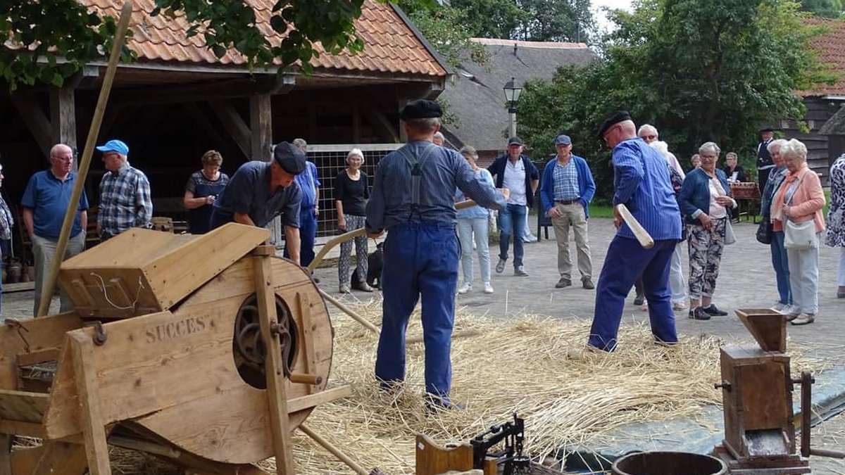 Boerendrokte bij de Karstenhoeve, 23 augustus van 11.00 uur tot 16.00 uur. -  rtvmeppel.nl/boerendrokte-b…