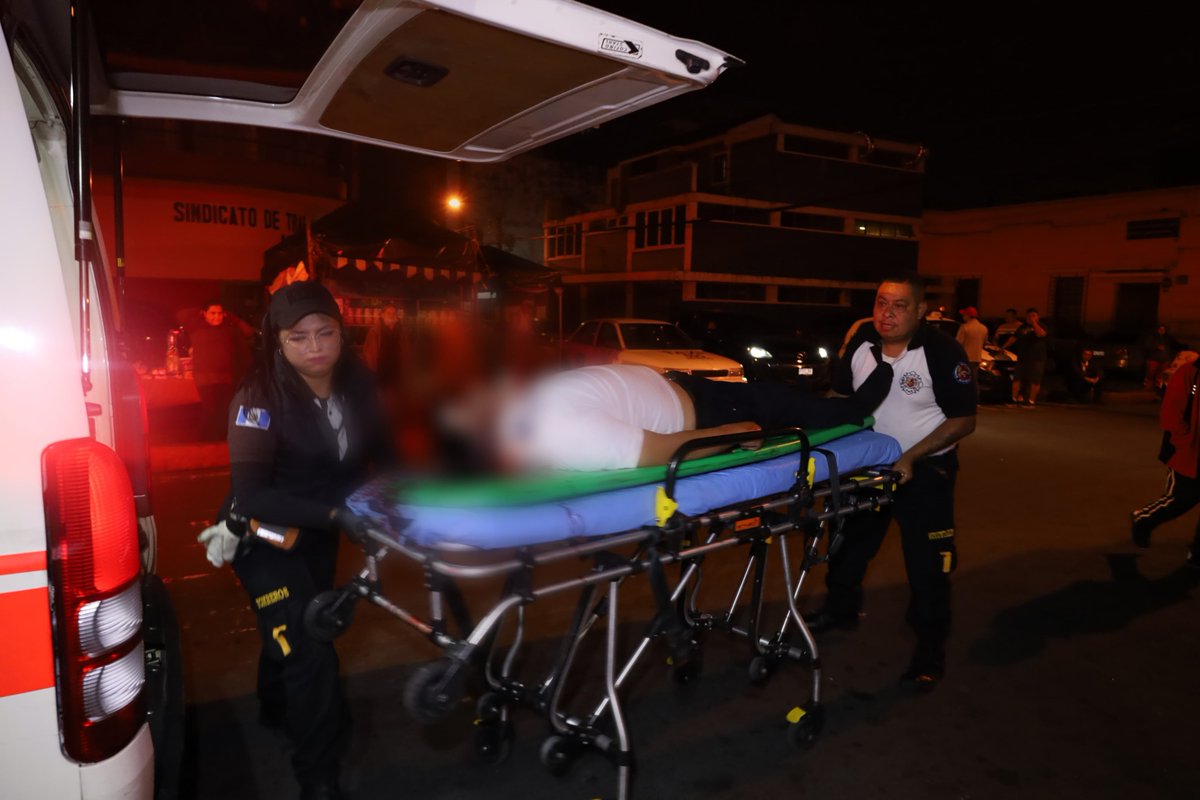 🚨🩺 Guardia del Sistema Penitenciario herido en centro preventivo

Desde el Centro Preventivo para Varones de zona 18, Bomberos Voluntarios brindaron atención prehospitalaria y trasladaron a Edwin Estuardo Vásquez Cruz, guardia del Sistema Penitenciario, quien presentaba heridas