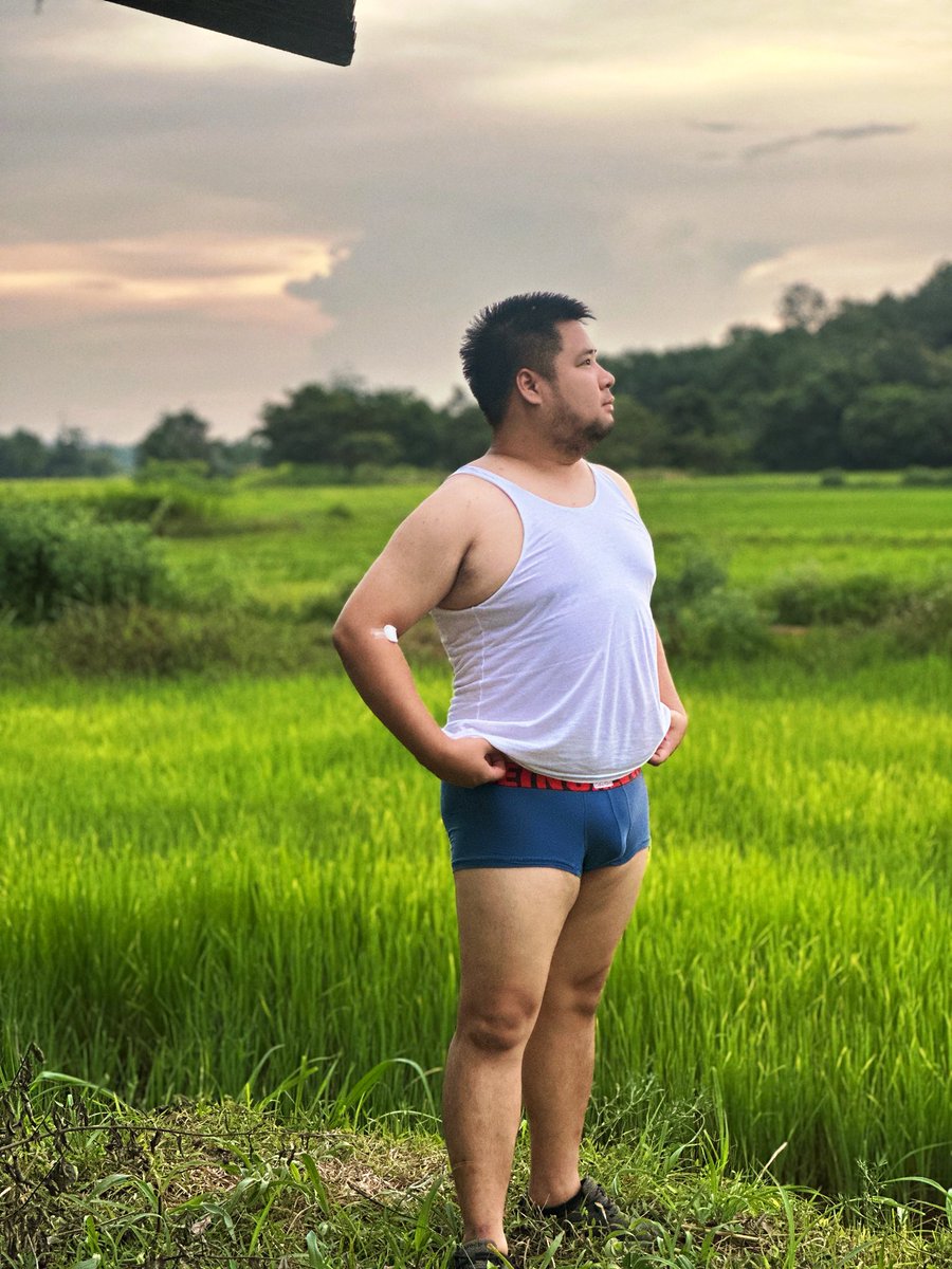 KooBOTH's tweet photo. ตะวันตกดินที่นาของเรา 🌾 #นครพนม https://t.co/aFTogbDbIW