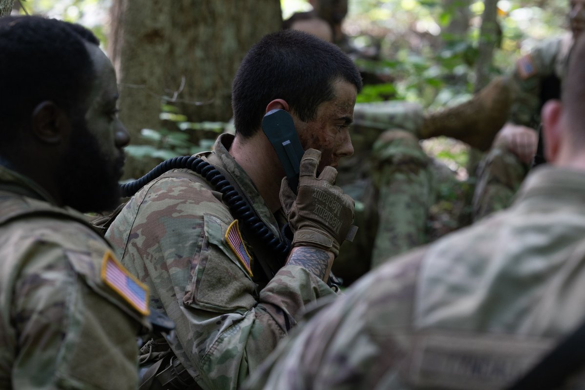 ArmyROTC's tweet image. Making the final Field Training Exercise 'bear-able', the 10th Regiment #AdvancedCamp claws their way through Grizzly as the end of #CST2025 nears!
📸 by Andrew Fuhrman, Ball State University, CST Public Affairs Office
For more photos and videos, check out the link in our bio!