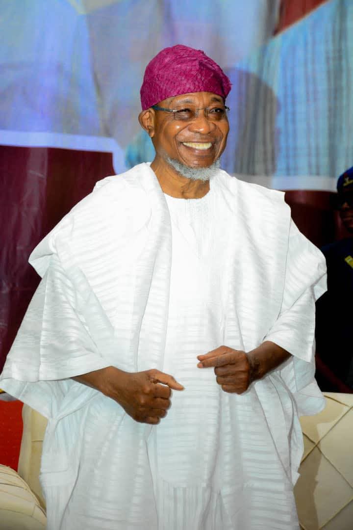 Awa Patriotic (@awapatriotic) on Twitter photo Ogbeni <a href="/raufaregbesola/">Rauf Aregbesola</a> never failed Performance test. Non of your Leaders can say it openly that he never perform excellently, but they have problems with him, because he off their hook.
Take 📝Notes. Ogbeni <a href="/raufaregbesola/">Rauf Aregbesola</a> never failed Performance test. Non of your Leaders can say it openly that he never perform excellently, but they have problems with him, because he off their hook.
Take 📝Notes.