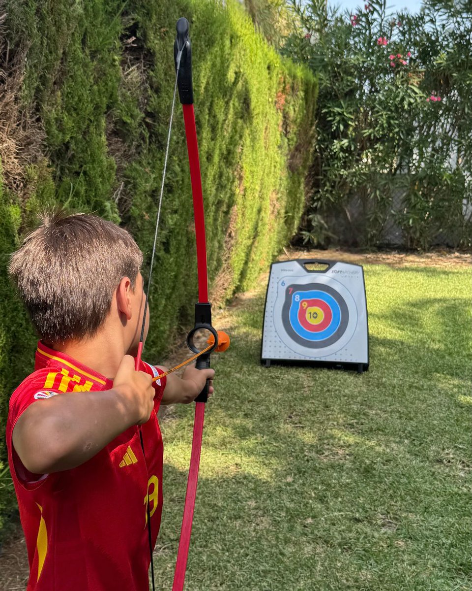 olivanovaresort's tweet photo. 🎈 Fun designed for the little ones
At Oliva Nova, kids don’t just play — they live adventures made just for them!

🎨 Creative workshops
🏃 Outdoor games
🌞 Supervised activities in a safe space
😄 Smiles you can hear from the beach https://t.co/uPYg7ST8oQ