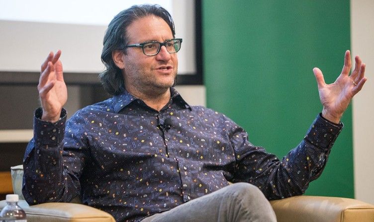 Most people chase startup growth with a “me first” mindset.

<a href="/bfeld/">Brad Feld</a> did the opposite.

He built Techstars and countless startup communities by living one simple rule: Give First.

This one truth separates successful founders from everyone else.🧵