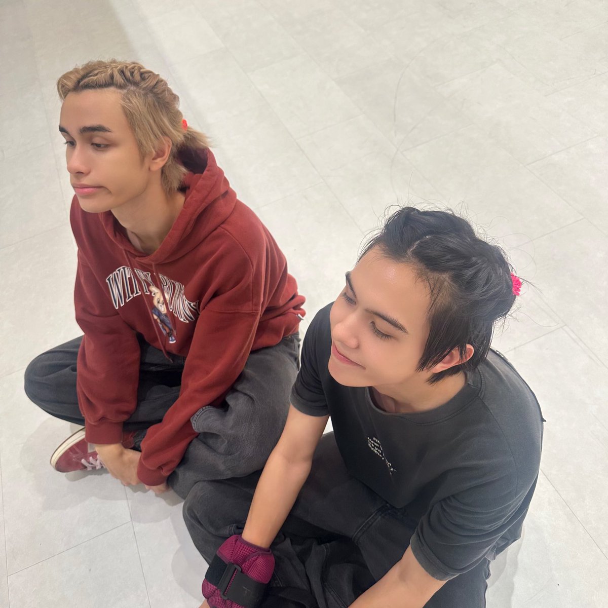 วันนี้ไปเตรียมอนุบาล2คน <a href="/maddocdavies/">Maddoc Davies</a> <a href="/alexbucklandd/">ALEX</a>