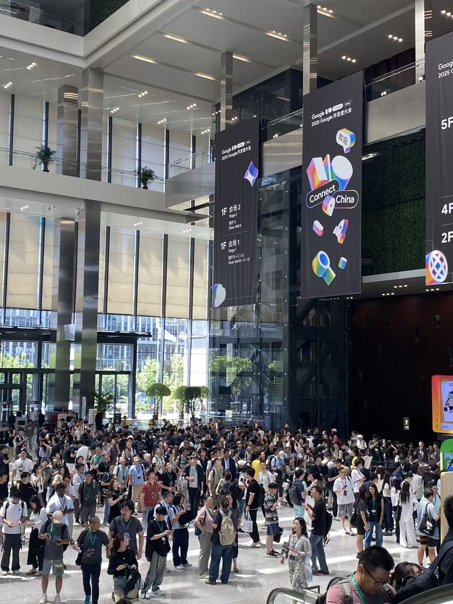 flowith's tweet image. flowith took the canvas to google i/o — honored to be the only ai startup on stage today to share our recent milestones!

#googleio