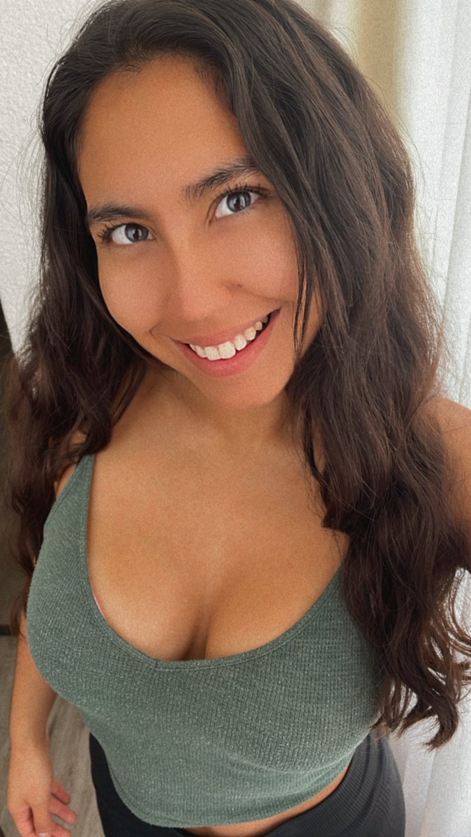 ☀️ Buen día baby, yo te regalo esta sonrisa y tú me regalas una visita a mi #Arsmate trato hecho? 🙊 

Comienza rico el día! 👇
💙 arsmate.com/ignalex #wataa #chudai