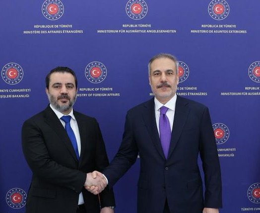 Bölge için en büyük tehdit QSD İsrail ittifakı değil bölge ve halklar için en büyük tehdit HTŞ.Türkiye ittifakıdır