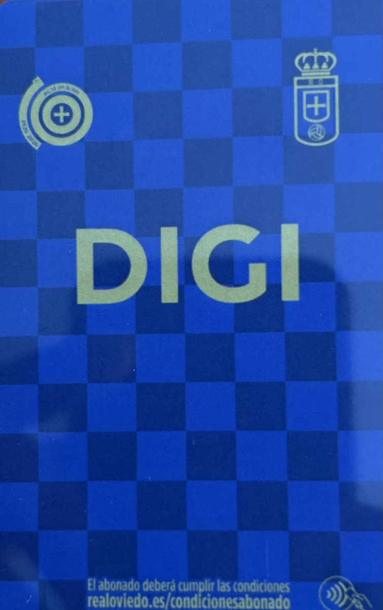 Llegó el momento… que Dios nos coja confesados. Confianza plena en mi equipo. vamos <a href="/RealOviedo/">Real Oviedo</a> !!!!! #GanarAlVillareal