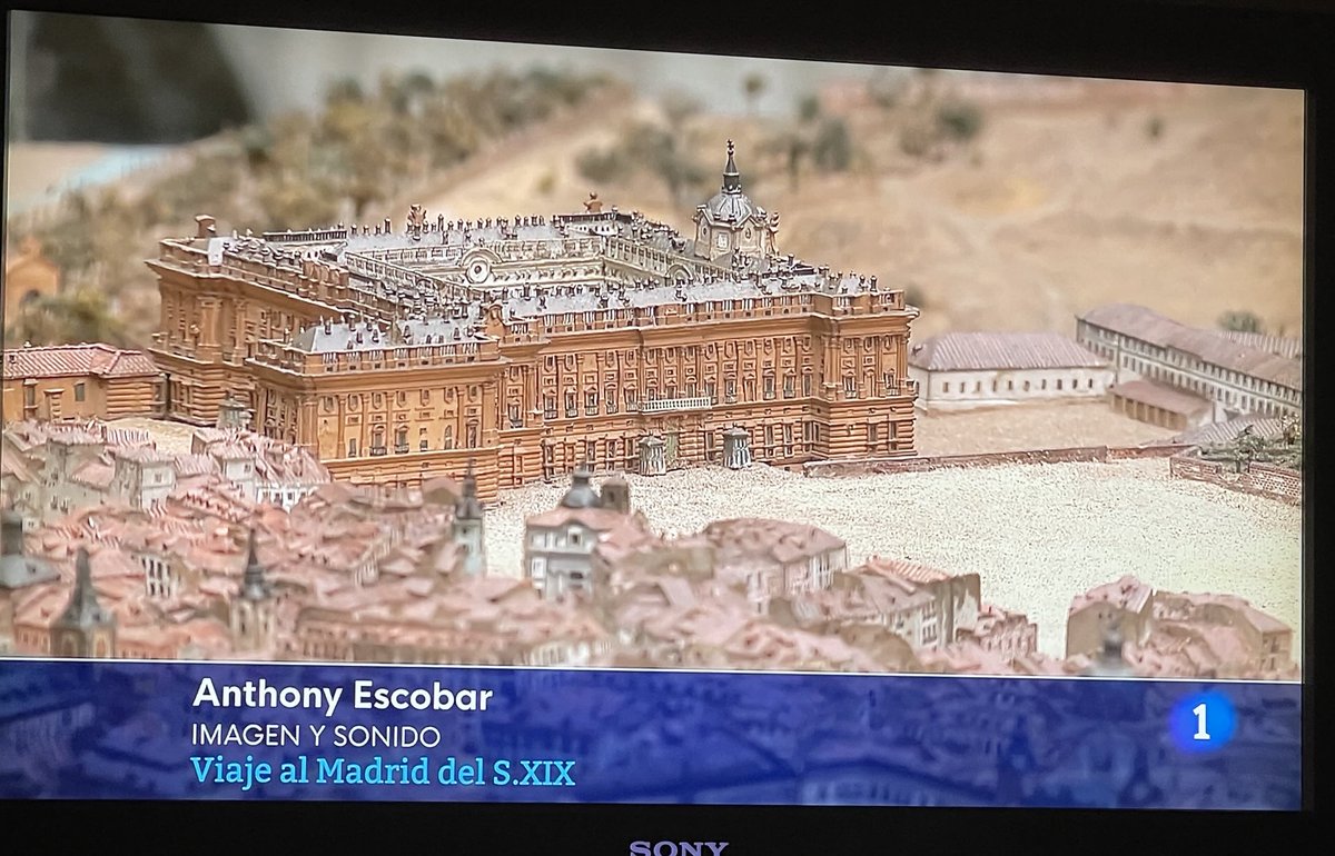 Arte en Madrid (@arteenmadrid) on Twitter photo Restaurada la extraordinaria maqueta de Madrid, en el museo de Historia, acaban de decir que se podrá visitar desde el viernes 😍 Restaurada la extraordinaria maqueta de Madrid, en el museo de Historia, acaban de decir que se podrá visitar desde el viernes 😍