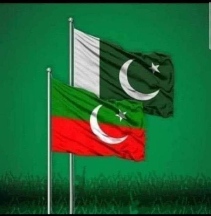 RaheeqAbbasi's tweet photo. یہ تصویر نہ لگاتا لیکن سنا ہے کہ اس پر پابندی ہے تو یوم آزادی کے دن اس طرح کی غلامانہ پابندیوں کے خلاف آواز بلند کرنا ہی آزادی کا تقاضہ ہے۔ https://t.co/afSCoEsHtb