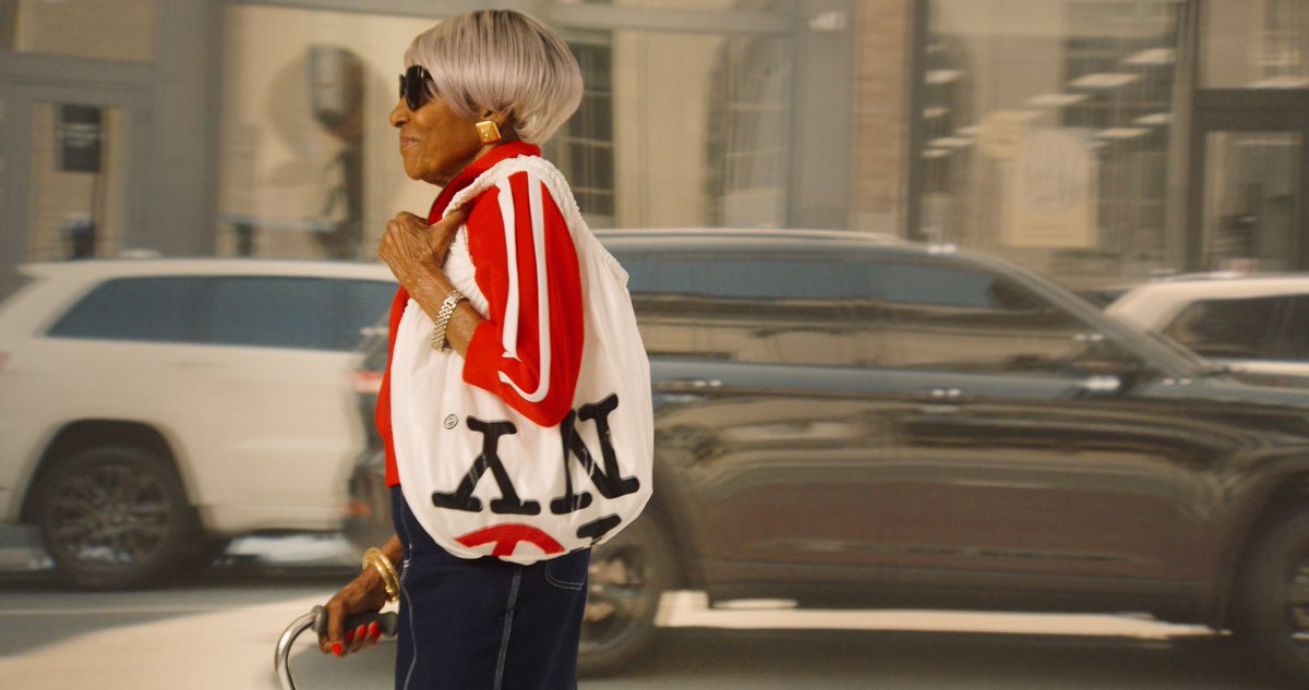 new TELFAR bag alert!!!!!!!