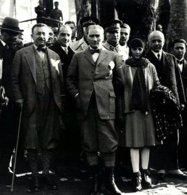 "Türk, Türk olduğu için asildir."