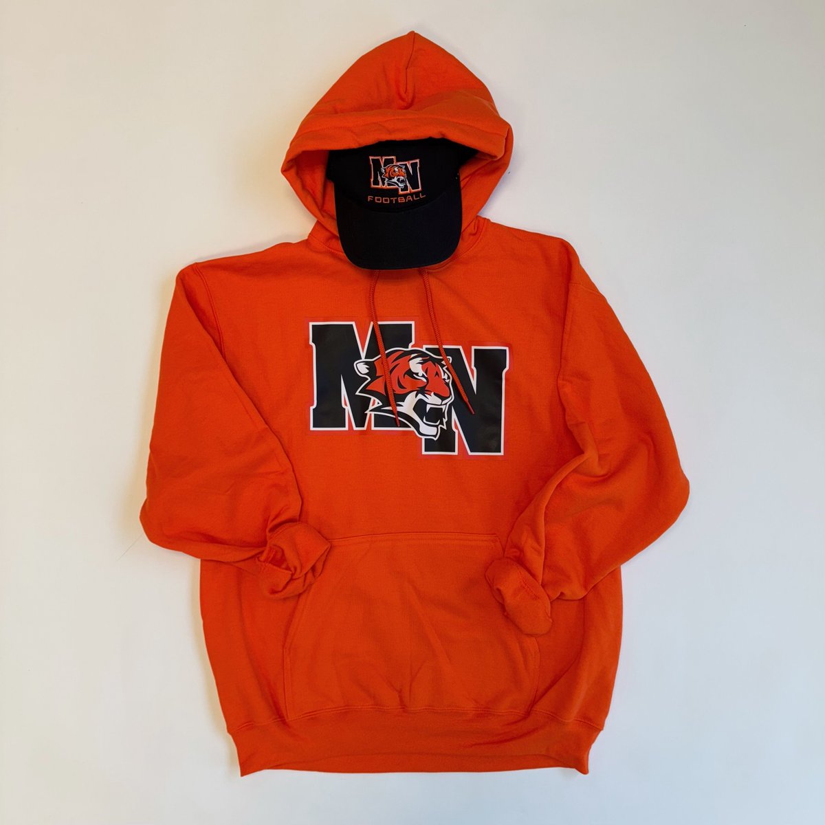 Elevation_Team's tweet photo. With great options to fit any budget and limitless design options for your team logo, Elevation Sports is your one stop shop for custom hoodies and sweatshirts. 
https://t.co/XpLYrJdu10 
#ElevationSports #ElevationSportsTeamStore #TeamStore #Design #Merch #CustomDesign https://t.co/gefSf159cP