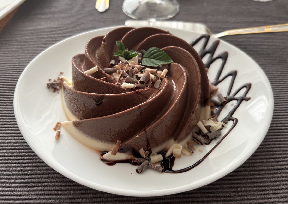 Панна-Котта 🍮
Сегодня шоколадная.