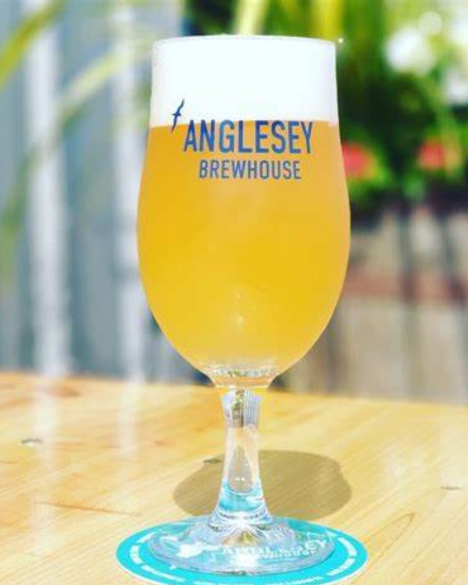 🍺 Soft Opening – Anglesey Brewhouse Bar 🍺
This weekend, be among the first to step inside and enjoy flavour-packed, small-batch brews in their brand-new bar on Anglesey.
Perfect pints, great atmosphere — don’t miss it! <a href="/BeersInCymru/">Beers In Cymru</a>