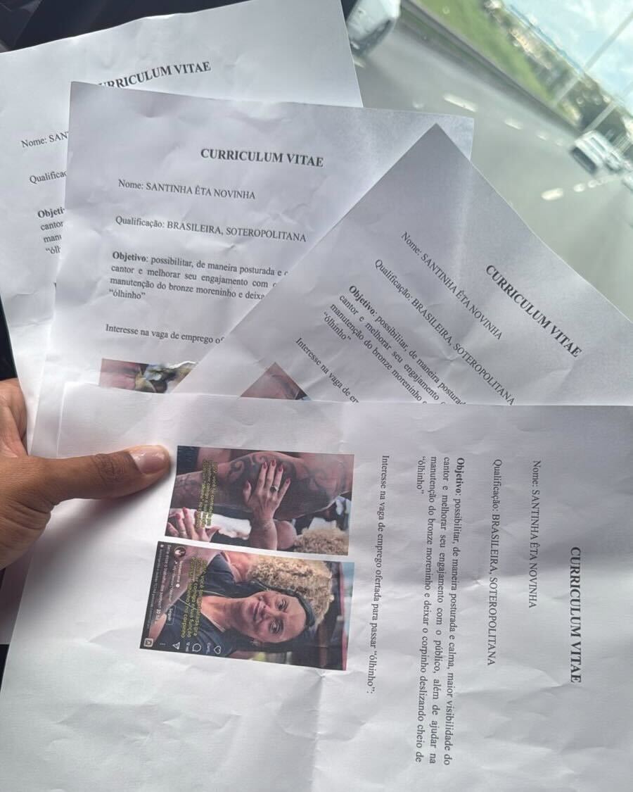 E eu que tava na academia e recebi currículos pra "passar ólhinho" kakakkkakk Não tô acreditando nisso! 🤣❤️#amomeusfãs