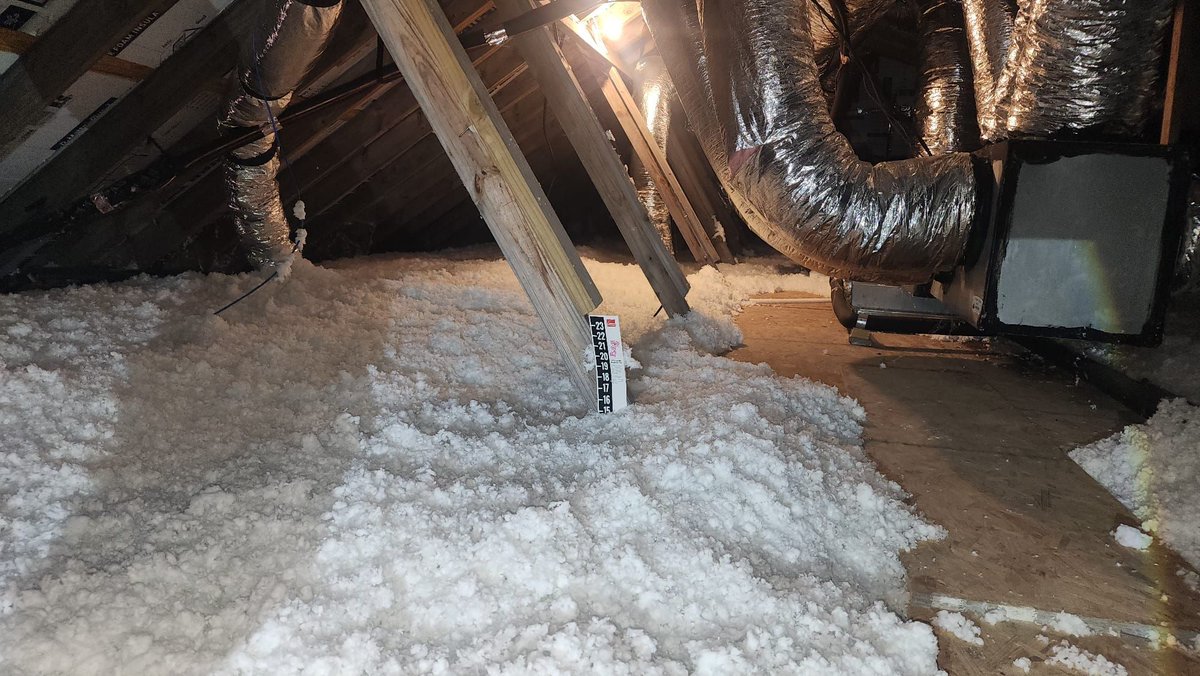 LevyShaul17733's tweet image. A cooler home in just one day.
Blown-in attic insulation is quick, clean, and efficient.

#QuickHomeFix #HoustonInsulation #BlownInInstallTX #EnergyBoost #EcoUpgradeHouston #HomeComfortTX #AtticInsulationHouston #BlowInInsulation